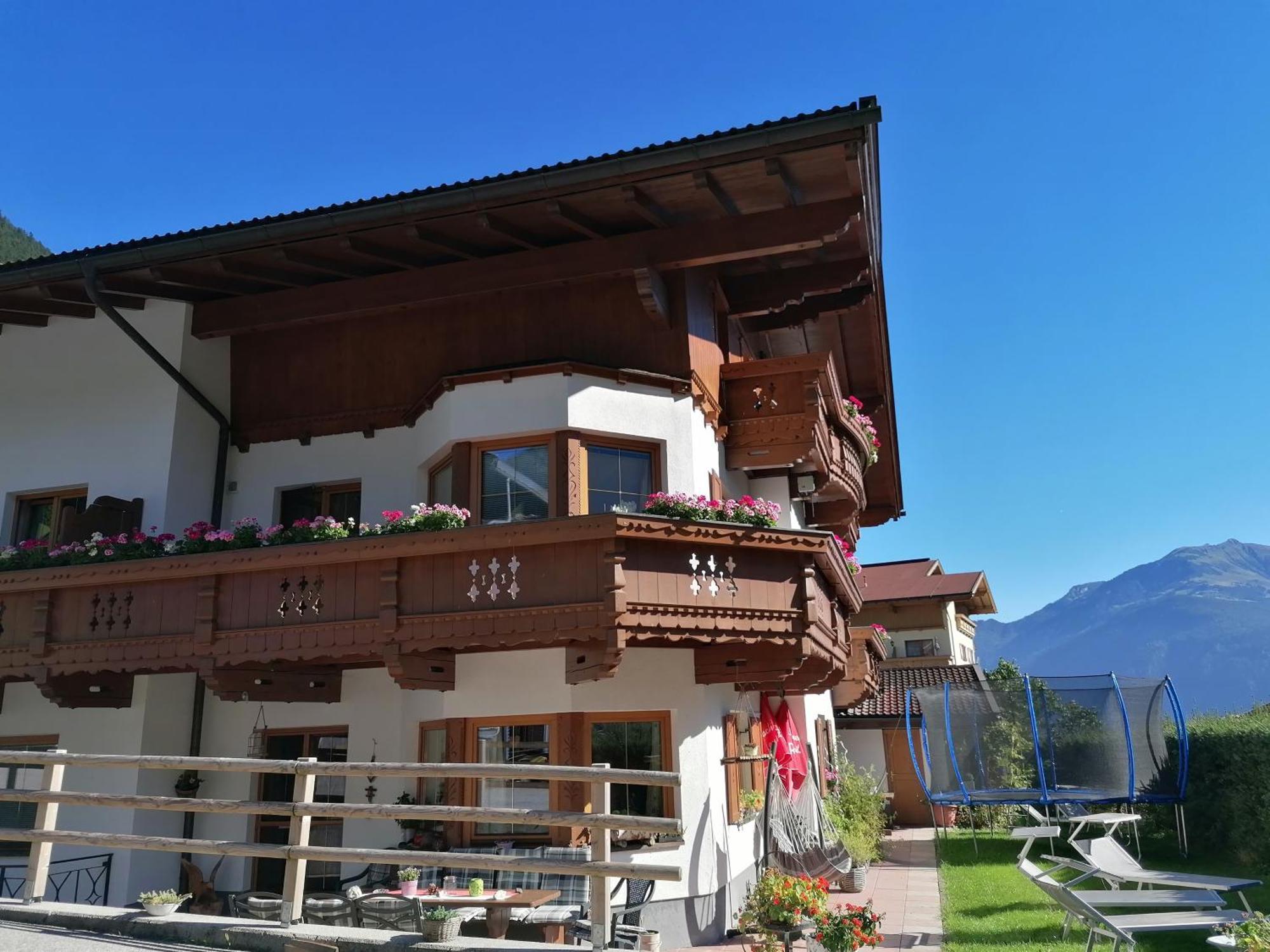 Apartament Zellerhof Finkenberg Zewnętrze zdjęcie