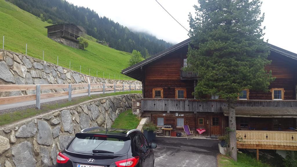 Apartament Zellerhof Finkenberg Zewnętrze zdjęcie