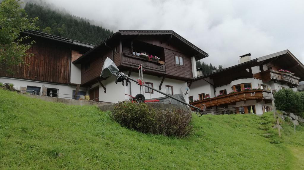 Apartament Zellerhof Finkenberg Zewnętrze zdjęcie